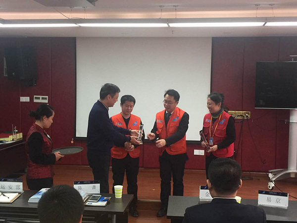 航空安全班組精益管理培訓(xùn)頒獎(jiǎng)現(xiàn)場(chǎng) 航空安全班組精益管理培訓(xùn)頒獎(jiǎng)現(xiàn)場(chǎng)